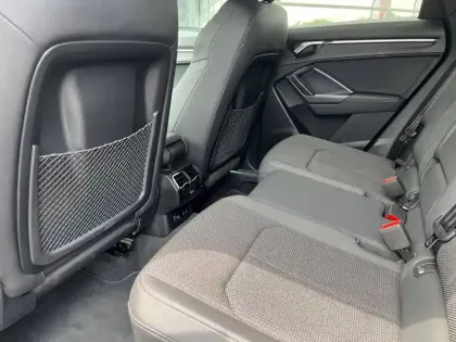 Photo 70 Audi Q3  35 TFSI 150 ch S tronic 7