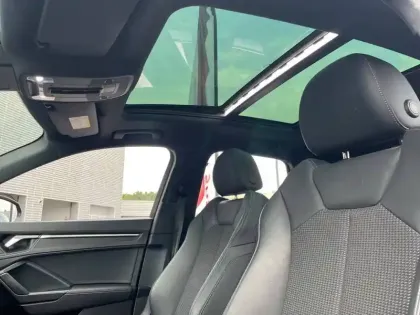 Photo 63 Audi Q3  35 TFSI 150 ch S tronic 7