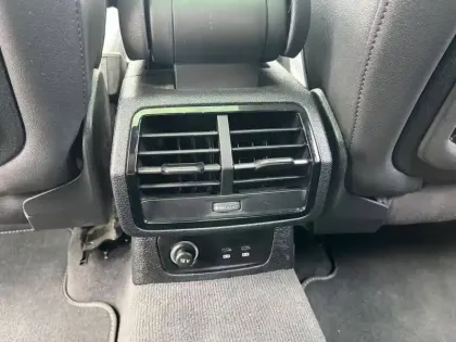 Photo 62 Audi Q3  35 TFSI 150 ch S tronic 7