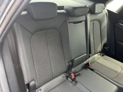 Photo 49 Audi Q3  35 TFSI 150 ch S tronic 7