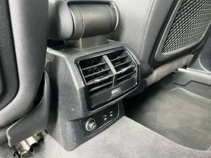 Photo 71 Audi Q3  35 TFSI 150 ch S tronic 7