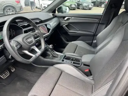 Photo 69 Audi Q3  35 TFSI 150 ch S tronic 7