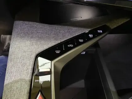 Photo 36 Peugeot 5008  Hybrid 136 e-DCS6