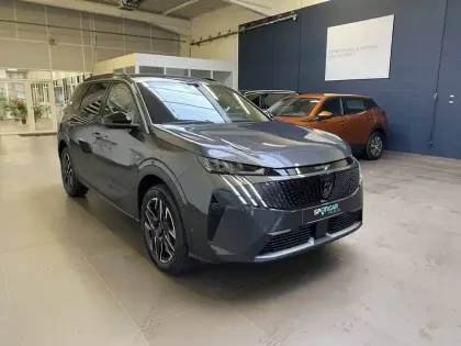 Photo 23 Peugeot 5008  Hybrid 136 e-DCS6