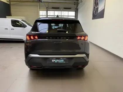 Photo 28 Peugeot 5008  Hybrid 136 e-DCS6