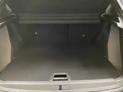 Photo 22 Peugeot 2008  Hybrid 136 e-DCS6