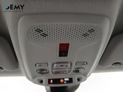 Photo 40 Peugeot 208  Electrique 50 kWh 136ch