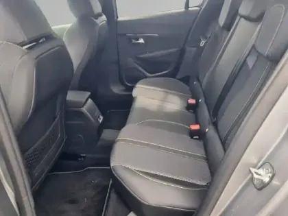 Photo 11 Peugeot 208  Hybrid 100 e-DCS6