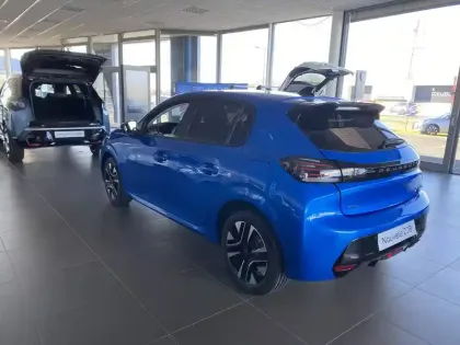 Photo 4 Peugeot 208  Hybrid 136 e-DCS6