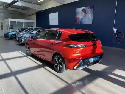 Photo 27 Peugeot 308  Hybrid 136 e-DCS6