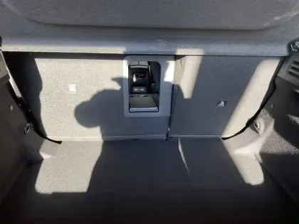 Photo 41 Peugeot 308  Hybrid 136 e-DCS6