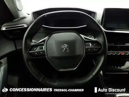 Photo 11 Peugeot 2008  BlueHDi 100 S&S BVM6 Allure