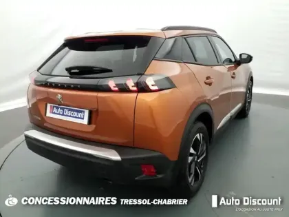 Photo 27 Peugeot 2008  BlueHDi 100 S&S BVM6 Allure