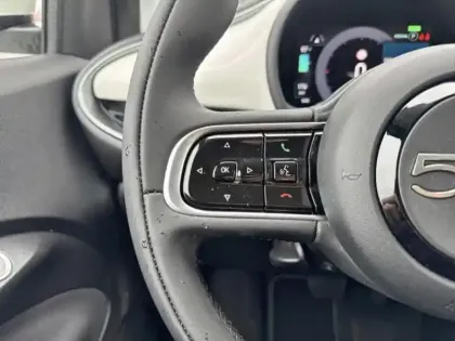 Photo 8 Fiat 500  e 118ch MY24