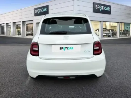 Photo 4 Fiat 500  e 118ch MY24