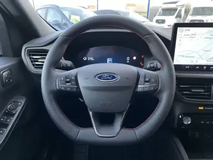 Photo 57 Ford Kuga  2.5 Duratec 180 ch FlexiFuel FHEV E85 Powershift