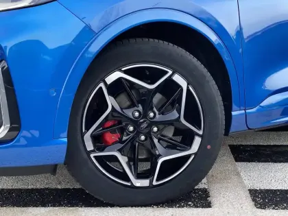 Photo 51 Ford Kuga  2.5 Duratec 180 ch FlexiFuel FHEV E85 Powershift