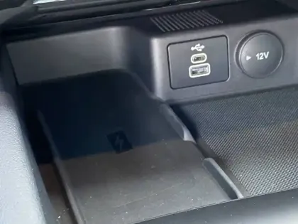 Photo 34 Ford Kuga  2.5 Duratec 180 ch FlexiFuel FHEV E85 Powershift