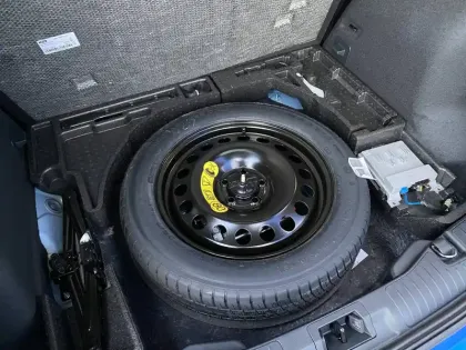 Photo 67 Ford Kuga  2.5 Duratec 180 ch FlexiFuel FHEV E85 Powershift