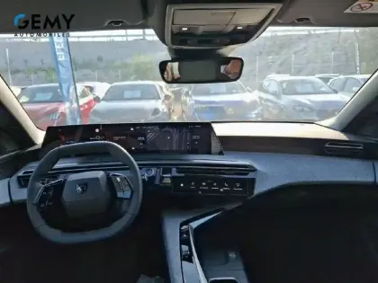 Photo 39 Peugeot 3008  Electrique 73 kWh 210 ch