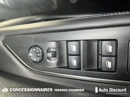 Photo 11 Peugeot 3008  1.2 Puretech 130ch S&S EAT6 Allure