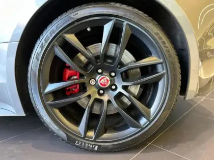 Photo 27 Jaguar F-Type Gén. I Ph3 R-Dynamic Black 2