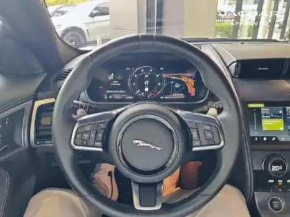 Photo 6 Jaguar F-Type Gén. I Ph3 R-Dynamic Black 2