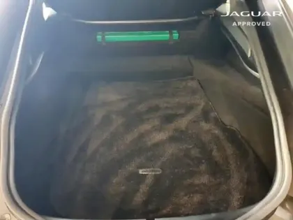 Photo 14 Jaguar F-Type Gén. I Ph3 R-Dynamic Black 2