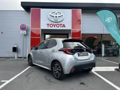 Photo 5 Toyota Yaris  116h Design 5p MY22