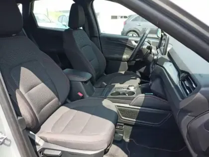 Photo 10 Ford Kuga  2.5 Duratec 190ch FHEV E85 ST-Line BVA