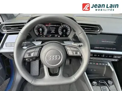 Photo 32 Audi A3  Sportback 40 TFSI e Hybride rechargeable 204 S tronic 6