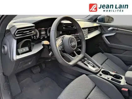 Photo 31 Audi A3  Sportback 40 TFSI e Hybride rechargeable 204 S tronic 6