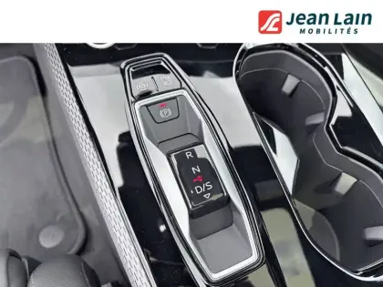 Photo 12 Audi A5  Avant e-hybrid 299 ch S tronic 7 Quattro