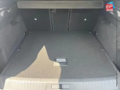 Photo 13 Peugeot 3008  1.2 Hybrid 145ch GT e-DCS6