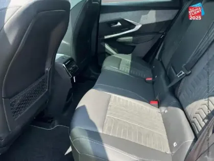 Photo 10 Peugeot 3008  1.2 Hybrid 145ch GT e-DCS6