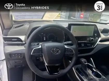 Photo 9 Toyota Highlander  2.5 Hybrid 248ch Lounge AWD-I MY24