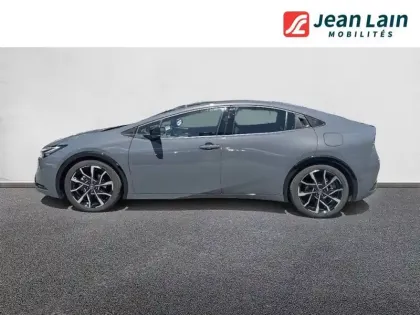 Photo 7 Toyota Prius  Hybride Rechargeable 223ch