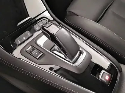 Photo 15 Opel Grandland X  Hybrid 225 ch BVA8