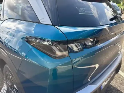 Photo 37 Peugeot 5008  Hybrid 145 e-DCS6