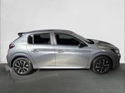 Photo 23 Peugeot 208  Hybrid 110 e-DCS6