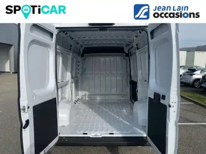 Photo 77 Citroën Jumper  FOURGON TOLE 33 L2H2 140 S&S BVM6