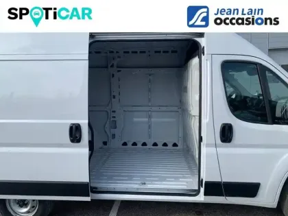 Photo 66 Citroën Jumper  FOURGON TOLE 33 L2H2 140 S&S BVM6