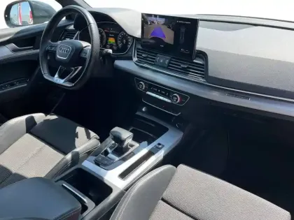 Photo 8 Audi Q5  50 TFSIe 299 S tronic 7 Quattro