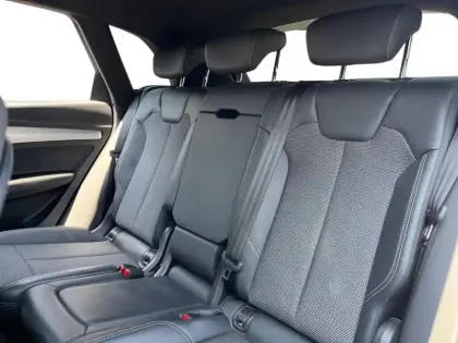 Photo 13 Audi Q5  50 TFSIe 299 S tronic 7 Quattro