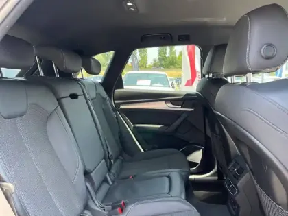 Photo 24 Audi Q5  50 TFSIe 299 S tronic 7 Quattro