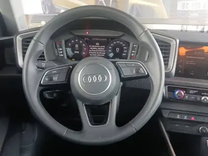 Photo 11 Audi A1  Sportback 30 TFSI 116 ch S tronic 7