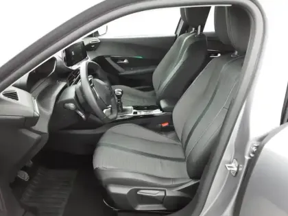 Photo 10 Peugeot 2008  PureTech 100 S&S BVM6