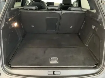 Photo 8 Peugeot 3008  HYBRID 225ch Allure Pack e-EAT8