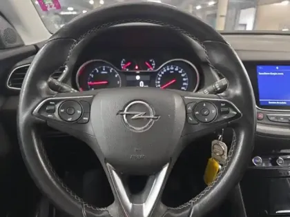 Photo 13 Opel Grandland X  1.2 Turbo 130ch ECOTEC Innovation