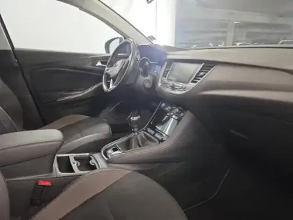 Photo 7 Opel Grandland X  1.2 Turbo 130ch ECOTEC Innovation